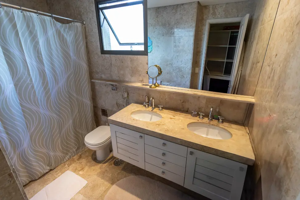 Foto 5 de Apartamento com 3 quartos à venda, 195m2 em Moema, São Paulo - SP