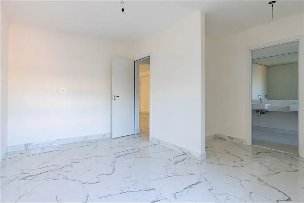 Apartamento com 1 quarto à venda, 79m2 em Moema, São Paulo - SP - imagem 4 Foto 4 de Apartamento com 1 quarto à venda, 79m2 em Moema, São Paulo - SP