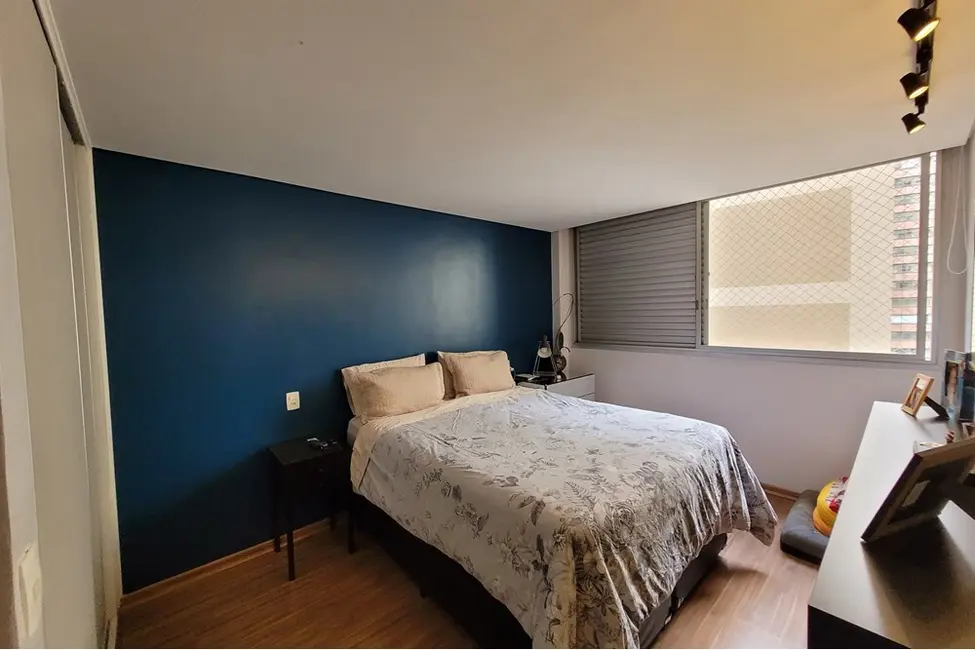 Apartamento com 2 quartos à venda, 96m2 em Moema, São Paulo - SP - imagem 2 Foto 2 de Apartamento com 2 quartos à venda, 96m2 em Moema, São Paulo - SP