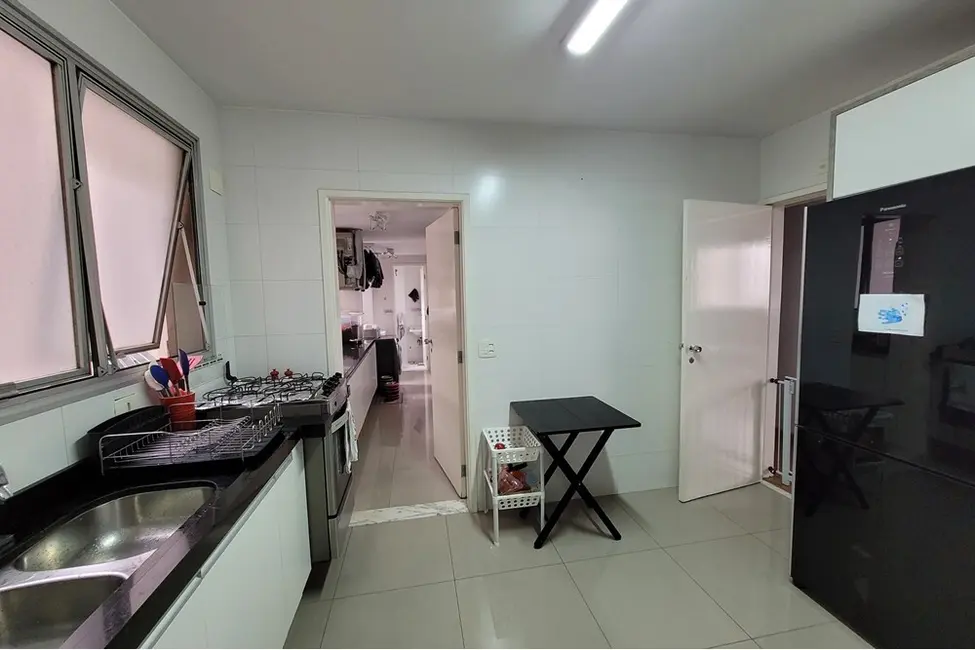 Apartamento com 2 quartos à venda, 96m2 em Moema, São Paulo - SP - imagem 5 Foto 5 de Apartamento com 2 quartos à venda, 96m2 em Moema, São Paulo - SP