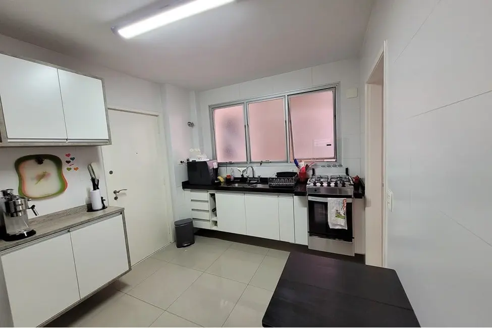Apartamento com 2 quartos à venda, 96m2 em Moema, São Paulo - SP - imagem 7 Foto 7 de Apartamento com 2 quartos à venda, 96m2 em Moema, São Paulo - SP