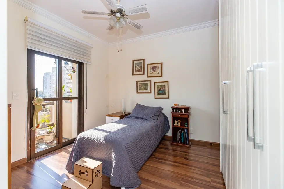 Foto 6 de Apartamento com 4 quartos à venda, 200m2 em Moema, São Paulo - SP