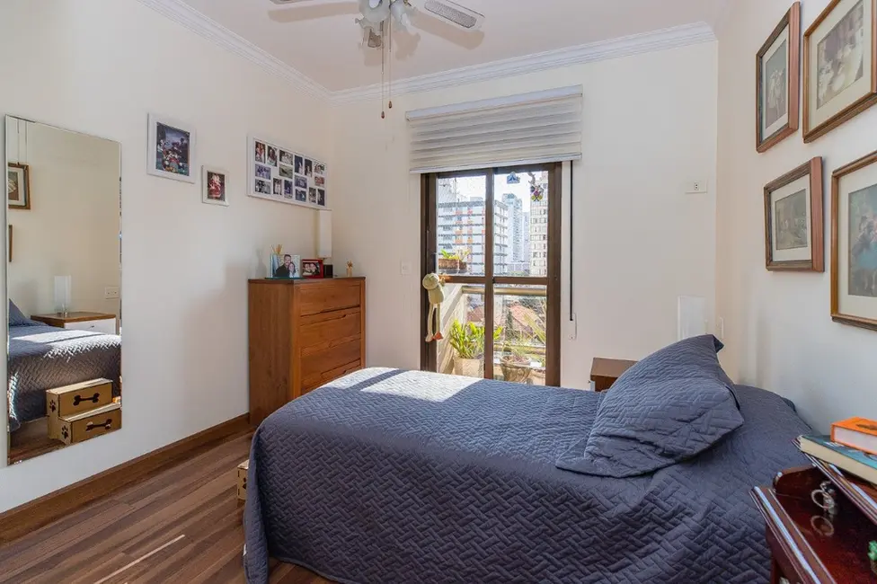 Foto 5 de Apartamento com 4 quartos à venda, 200m2 em Moema, São Paulo - SP