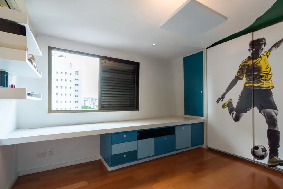 Foto 3 de Cobertura com 3 quartos à venda, 389m2 em Moema, São Paulo - SP