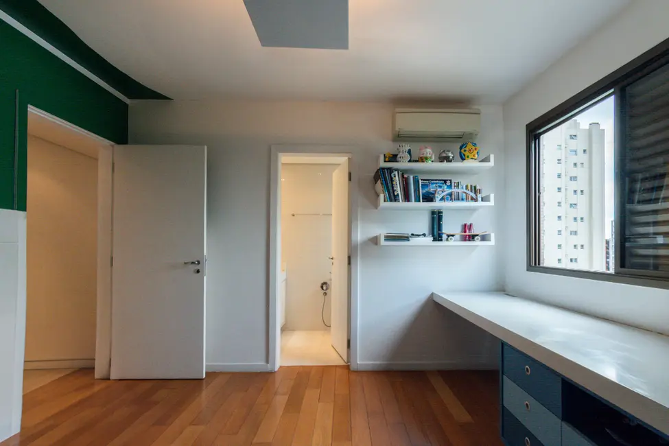Foto 2 de Cobertura com 3 quartos à venda, 389m2 em Moema, São Paulo - SP