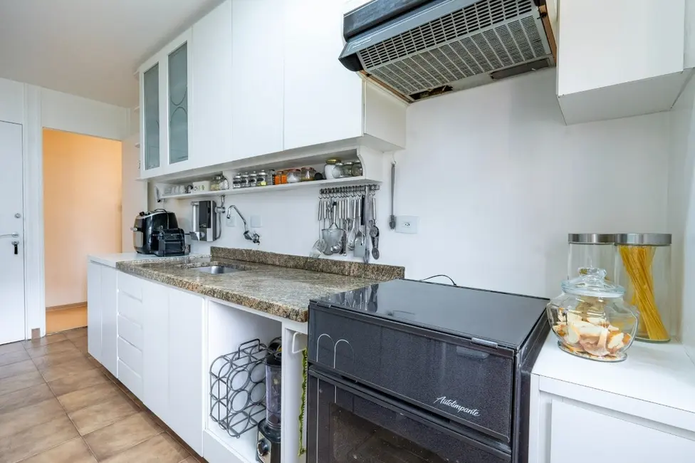 Apartamento com 3 quartos à venda, 91m2 em Moema, São Paulo - SP - imagem 6 Foto 6 de Apartamento com 3 quartos à venda, 91m2 em Moema, São Paulo - SP