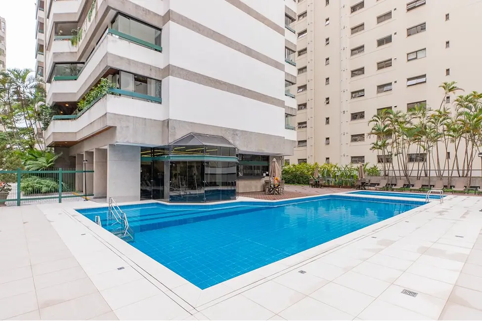 Apartamento com 4 quartos à venda, 146m2 em Moema, São Paulo - SP - imagem 2 Foto 2 de Apartamento com 4 quartos à venda, 146m2 em Moema, São Paulo - SP