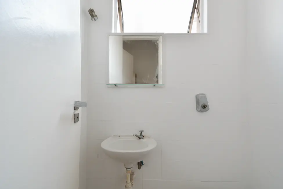 Apartamento com 2 quartos à venda, 86m2 em Moema, São Paulo - SP - imagem 4 Foto 4 de Apartamento com 2 quartos à venda, 86m2 em Moema, São Paulo - SP