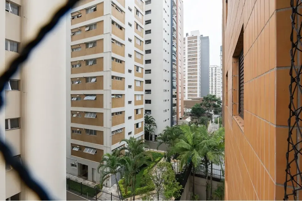 Foto 7 de Apartamento com 4 quartos à venda, 141m2 em Moema, São Paulo - SP