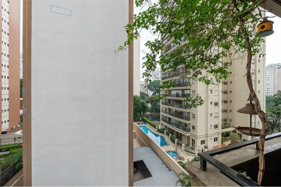 Foto 8 de Apartamento com 4 quartos à venda, 141m2 em Moema, São Paulo - SP