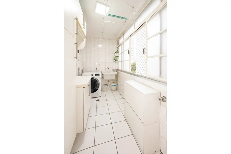 Apartamento com 2 quartos à venda, 125m2 em Moema, São Paulo - SP - imagem 8 Foto 8 de Apartamento com 2 quartos à venda, 125m2 em Moema, São Paulo - SP