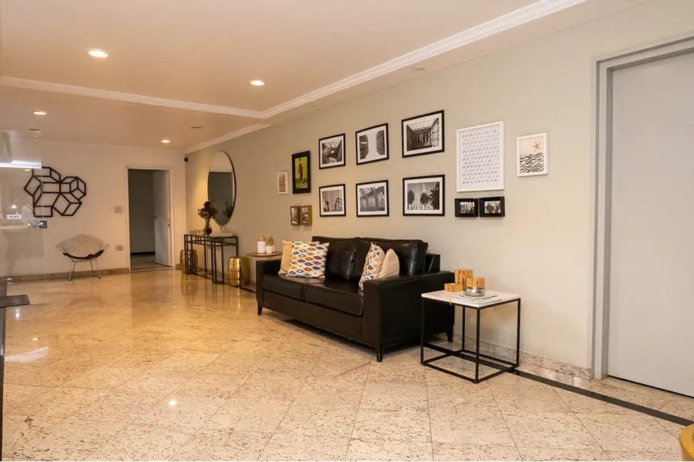 Apartamento com 2 quartos à venda, 125m2 em Moema, São Paulo - SP - imagem 2 Foto 2 de Apartamento com 2 quartos à venda, 125m2 em Moema, São Paulo - SP