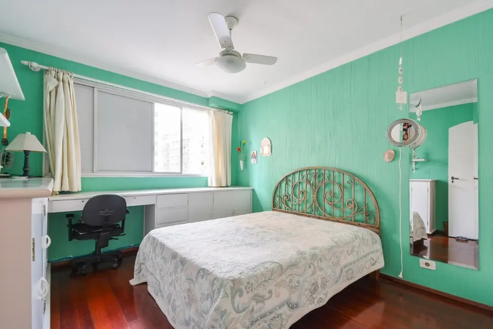 Foto 3 de Apartamento com 4 quartos à venda, 161m2 em Moema, São Paulo - SP