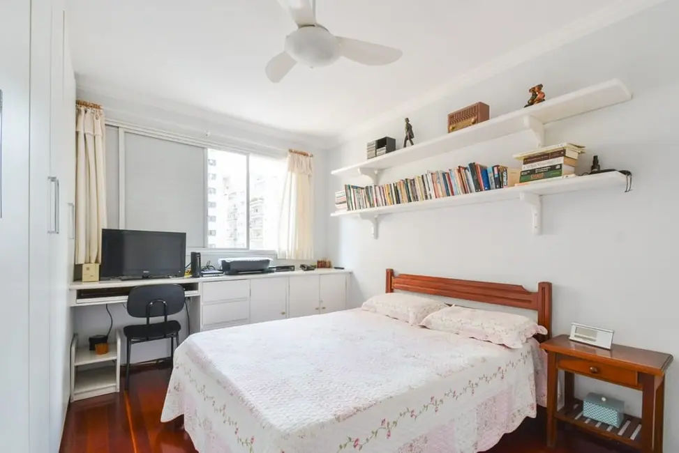 Foto 9 de Apartamento com 4 quartos à venda, 161m2 em Moema, São Paulo - SP