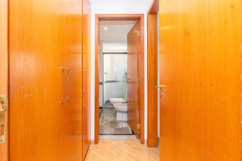 Apartamento com 3 quartos à venda, 219m2 em Moema, São Paulo - SP - imagem 6 Foto 6 de Apartamento com 3 quartos à venda, 219m2 em Moema, São Paulo - SP