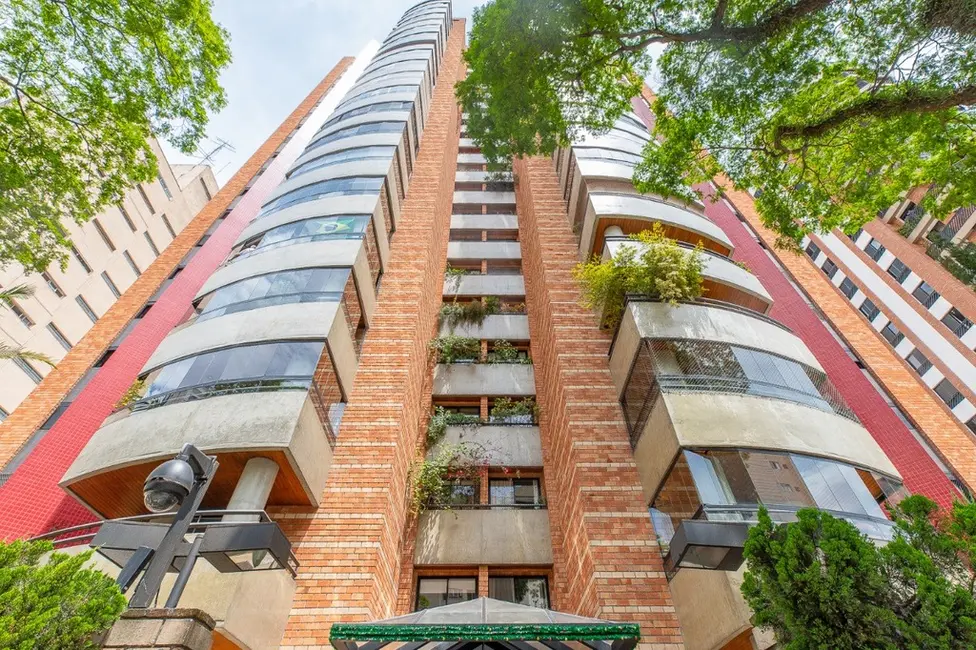 Apartamento com 3 quartos à venda, 219m2 em Moema, São Paulo - SP - imagem 2 Foto 2 de Apartamento com 3 quartos à venda, 219m2 em Moema, São Paulo - SP
