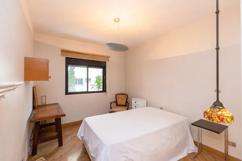 Apartamento com 3 quartos à venda, 219m2 em Moema, São Paulo - SP - imagem 5 Foto 5 de Apartamento com 3 quartos à venda, 219m2 em Moema, São Paulo - SP