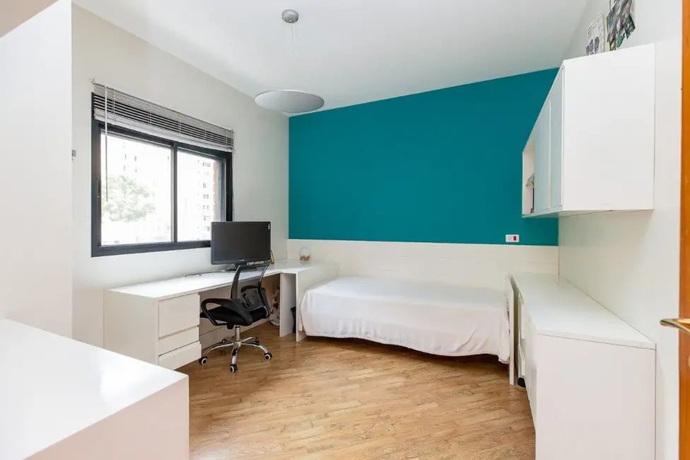 Apartamento com 3 quartos à venda, 219m2 em Moema, São Paulo - SP - imagem 8 Foto 8 de Apartamento com 3 quartos à venda, 219m2 em Moema, São Paulo - SP