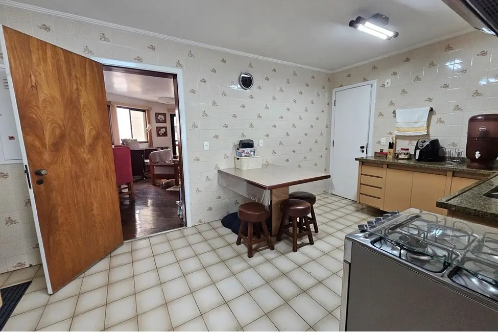 Foto 7 de Apartamento com 4 quartos à venda, 143m2 em Moema, São Paulo - SP