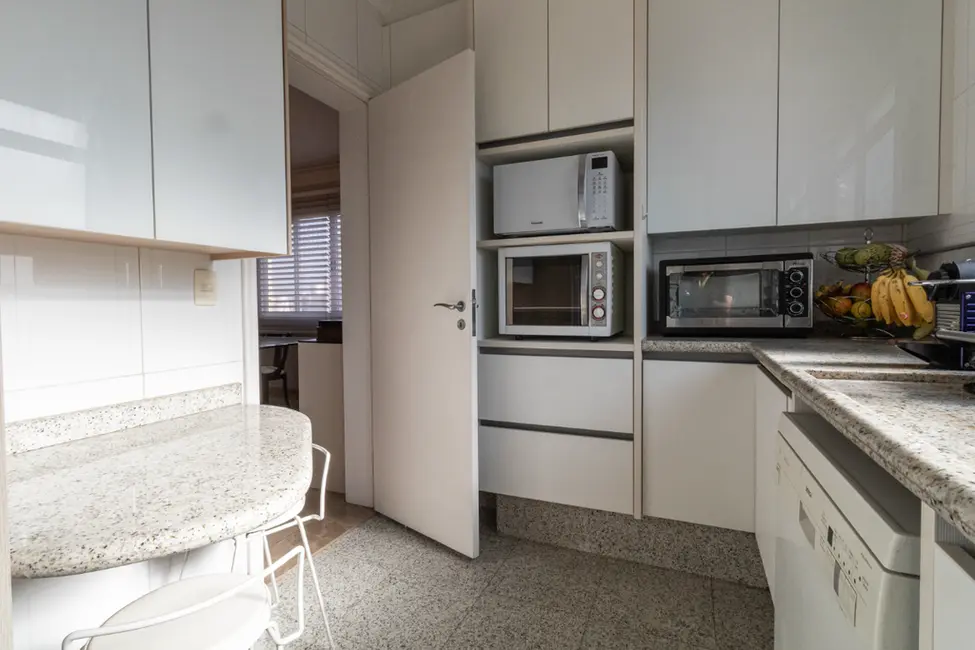 Foto 7 de Apartamento com 2 quartos à venda, 165m2 em Moema, São Paulo - SP