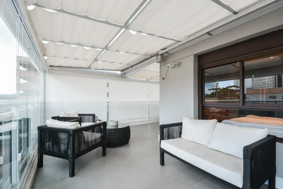 Foto 9 de Apartamento com 3 quartos à venda, 142m2 em Pinheiros, São Paulo - SP