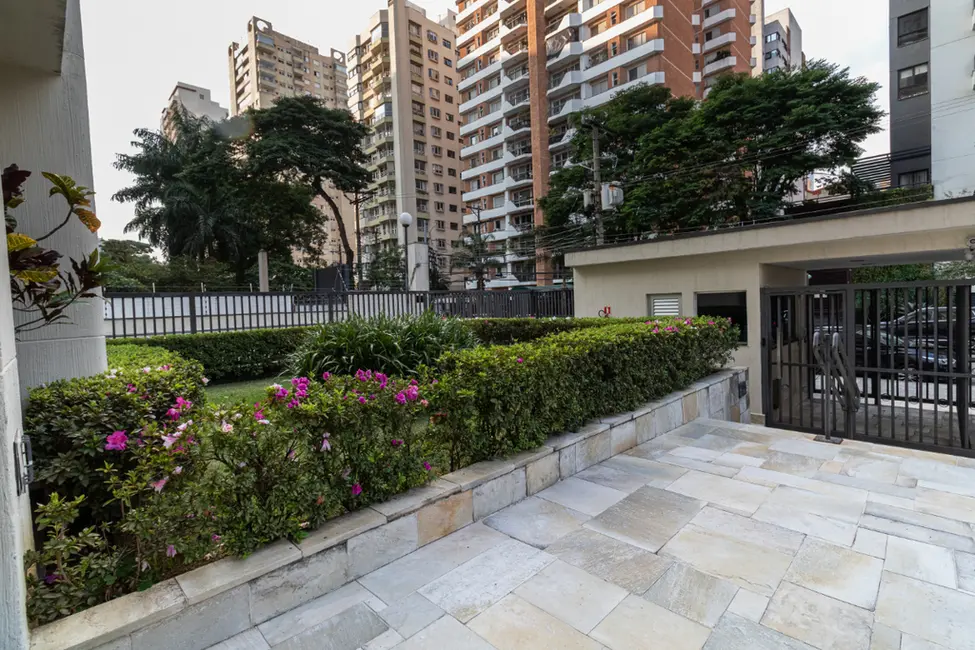 Foto 3 de Cobertura com 3 quartos à venda, 218m2 em Pinheiros, São Paulo - SP