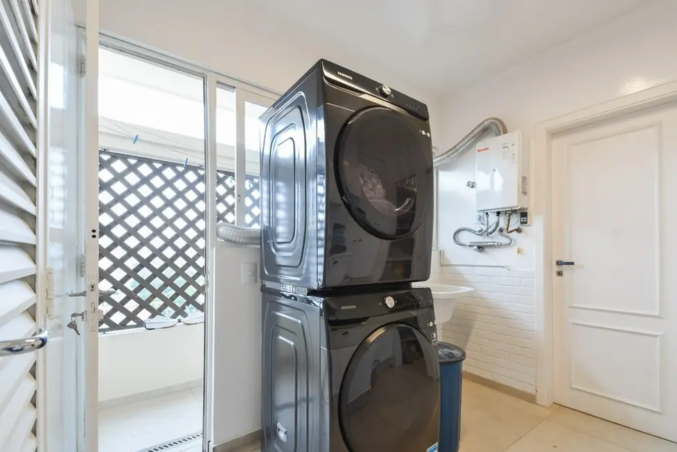 Foto 2 de Apartamento com 4 quartos à venda, 246m2 em Pinheiros, São Paulo - SP