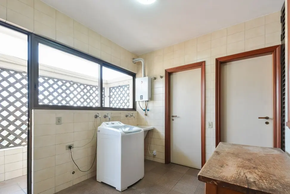 Foto 2 de Apartamento com 4 quartos à venda, 246m2 em Pinheiros, São Paulo - SP