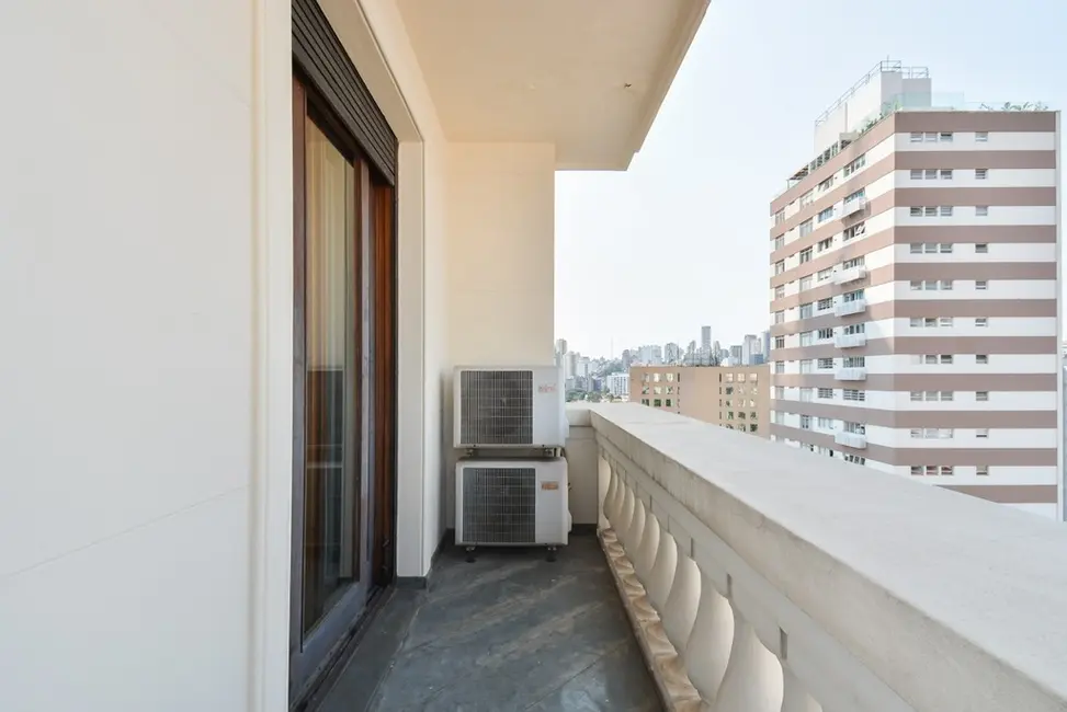 Foto 3 de Apartamento com 4 quartos à venda, 246m2 em Pinheiros, São Paulo - SP