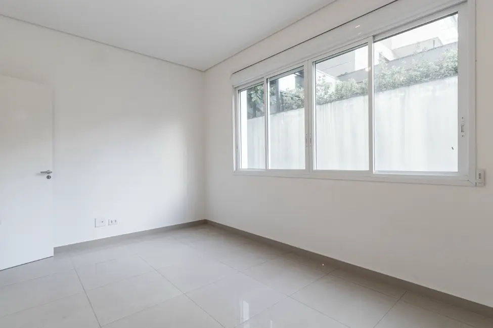 Apartamento com 2 quartos à venda, 130m2 em Pinheiros, São Paulo - SP - imagem 5 Foto 5 de Apartamento com 2 quartos à venda, 130m2 em Pinheiros, São Paulo - SP