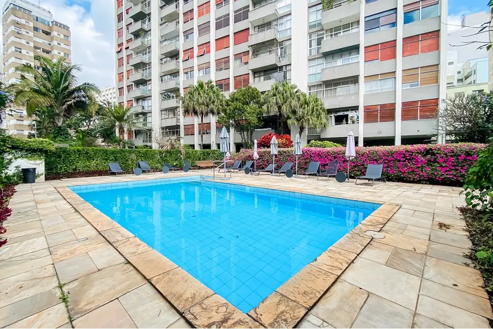 Apartamento com 3 quartos à venda, 199m2 em Santa Cecília, São Paulo - SP - imagem 9 Foto 9 de Apartamento com 3 quartos à venda, 199m2 em Santa Cecília, São Paulo - SP