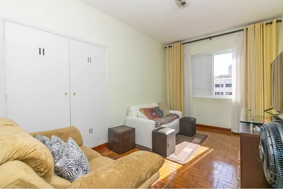 Apartamento com 3 quartos à venda, 144m2 em Santa Cecília, São Paulo - SP - imagem 8 Foto 8 de Apartamento com 3 quartos à venda, 144m2 em Santa Cecília, São Paulo - SP