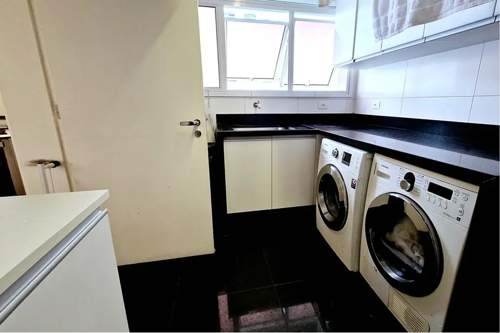 Foto 2 de Apartamento com 4 quartos à venda, 300m2 em Higienópolis, São Paulo - SP