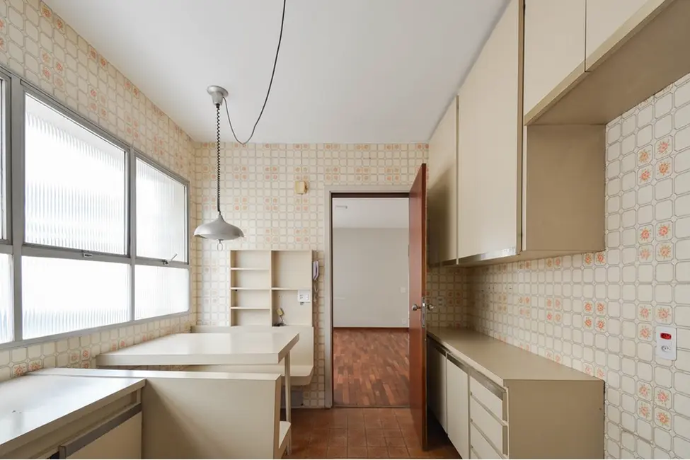 Apartamento com 3 quartos à venda, 139m2 em Higienópolis, São Paulo - SP - imagem 4 Foto 4 de Apartamento com 3 quartos à venda, 139m2 em Higienópolis, São Paulo - SP