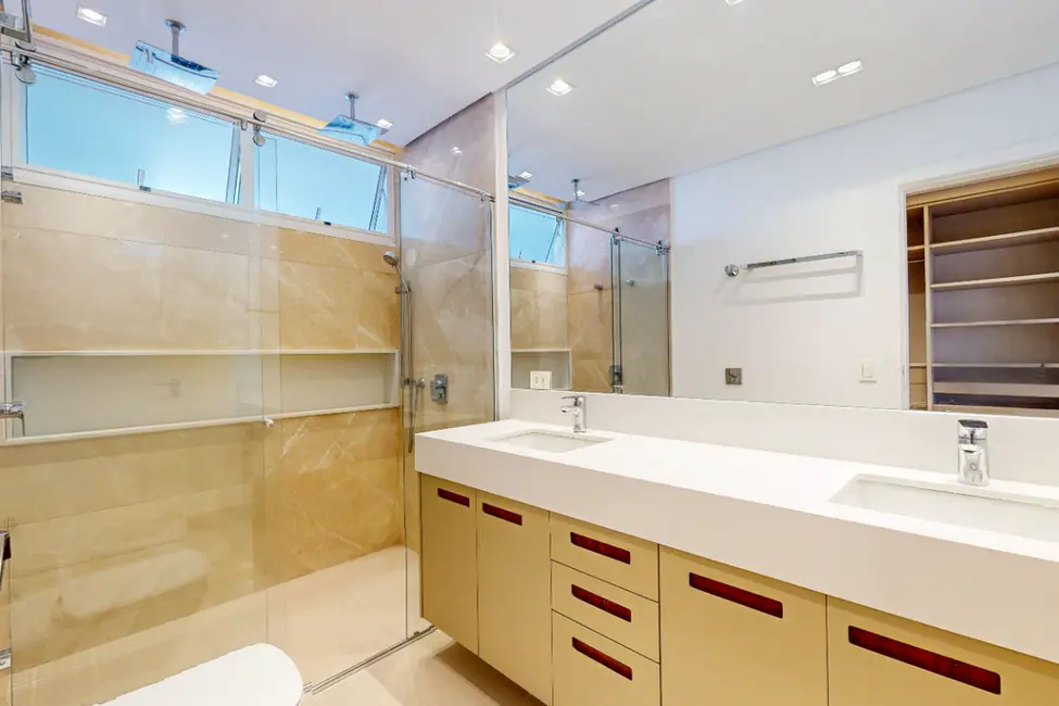 Foto 9 de Apartamento com 3 quartos à venda, 222m2 em Jardim Paulista, São Paulo - SP