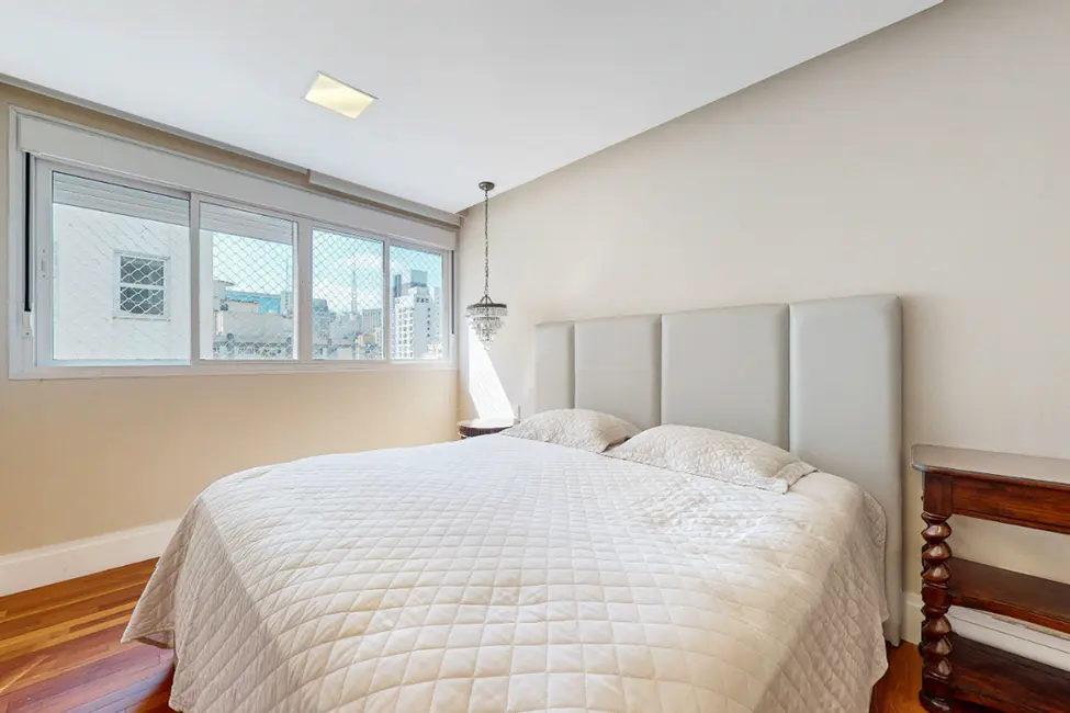 Foto 4 de Apartamento com 3 quartos à venda, 222m2 em Jardim Paulista, São Paulo - SP