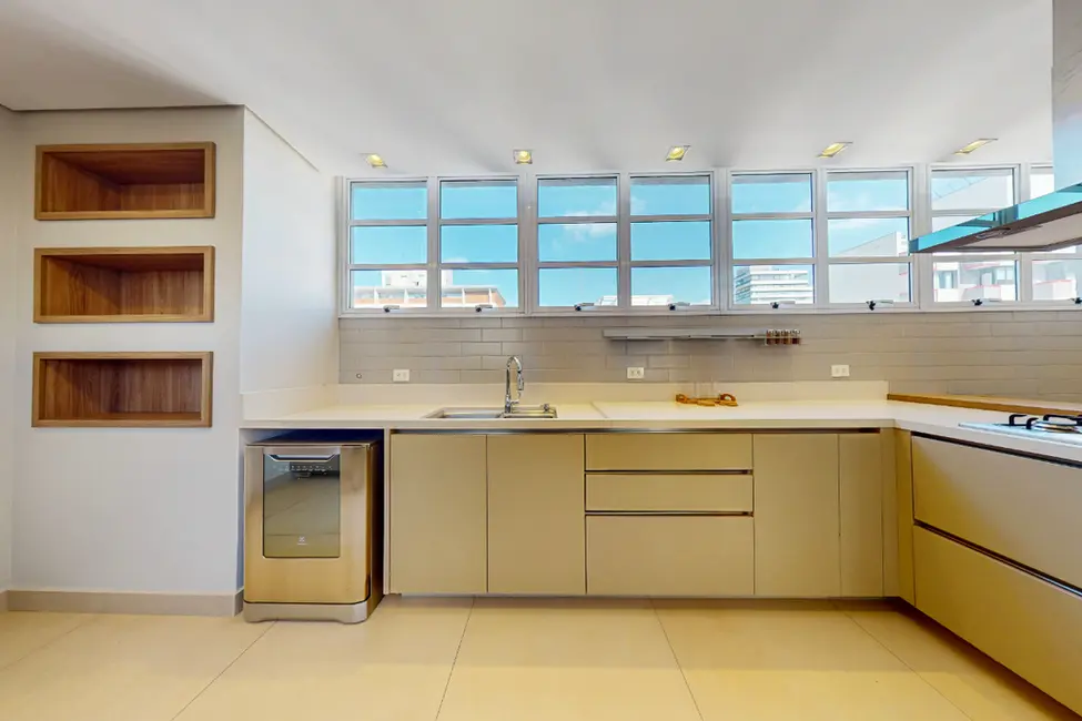 Foto 3 de Apartamento com 3 quartos à venda, 222m2 em Jardim Paulista, São Paulo - SP