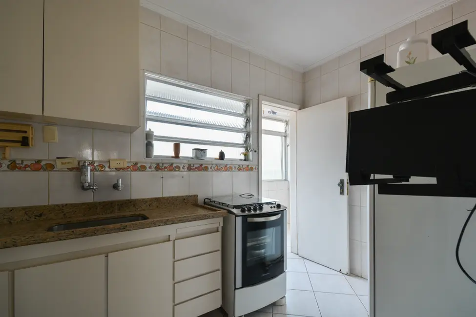 Apartamento com 2 quartos à venda, 82m2 em Aclimação, São Paulo - SP - imagem 4 Foto 4 de Apartamento com 2 quartos à venda, 82m2 em Aclimação, São Paulo - SP