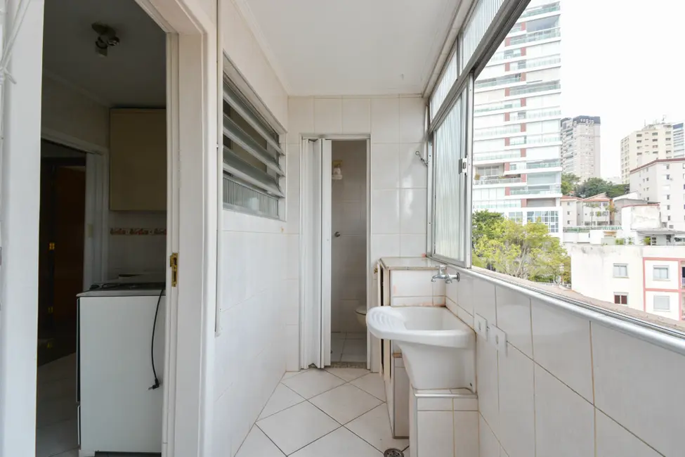 Apartamento com 2 quartos à venda, 82m2 em Aclimação, São Paulo - SP - imagem 8 Foto 8 de Apartamento com 2 quartos à venda, 82m2 em Aclimação, São Paulo - SP