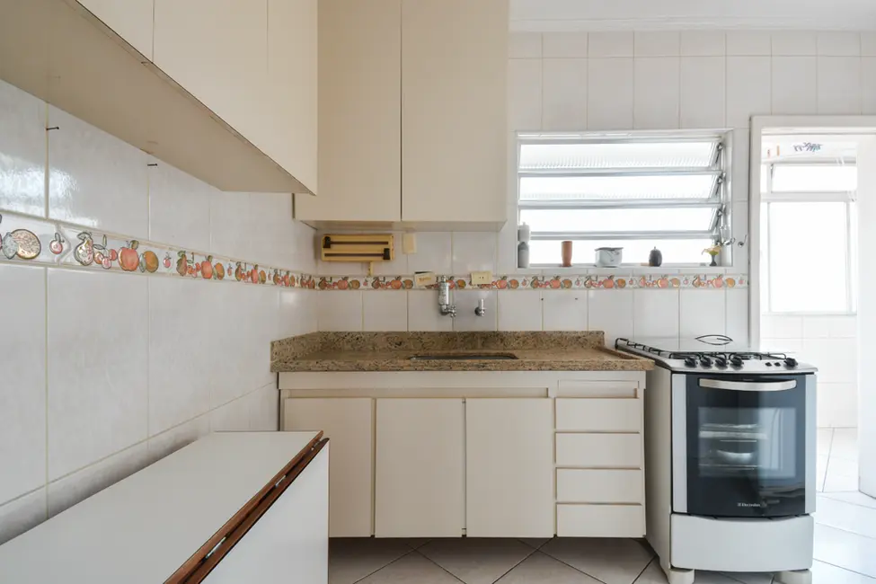 Apartamento com 2 quartos à venda, 82m2 em Aclimação, São Paulo - SP - imagem 3 Foto 3 de Apartamento com 2 quartos à venda, 82m2 em Aclimação, São Paulo - SP