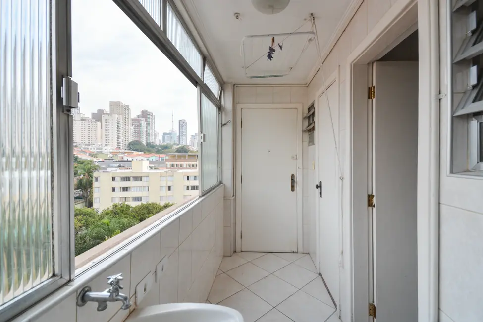 Apartamento com 2 quartos à venda, 82m2 em Aclimação, São Paulo - SP - imagem 2 Foto 2 de Apartamento com 2 quartos à venda, 82m2 em Aclimação, São Paulo - SP