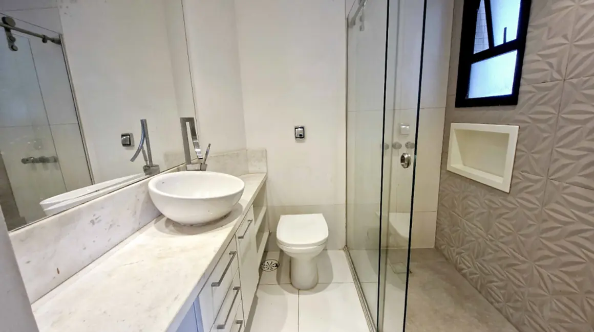 Apartamento com 4 quartos à venda, 184m2 em Aclimação, São Paulo - SP - imagem 6 Foto 6 de Apartamento com 4 quartos à venda, 184m2 em Aclimação, São Paulo - SP