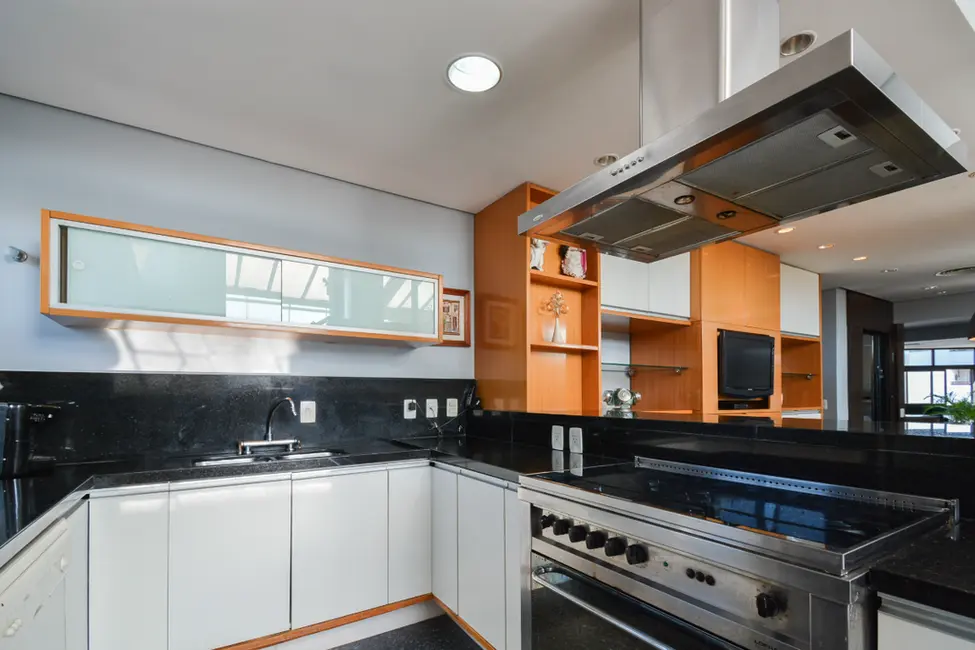 Cobertura com 3 quartos à venda, 359m2 em Aclimação, São Paulo - SP - imagem 7 Foto 7 de Cobertura com 3 quartos à venda, 359m2 em Aclimação, São Paulo - SP