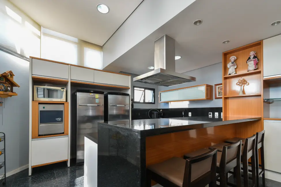 Cobertura com 3 quartos à venda, 359m2 em Aclimação, São Paulo - SP - imagem 8 Foto 8 de Cobertura com 3 quartos à venda, 359m2 em Aclimação, São Paulo - SP