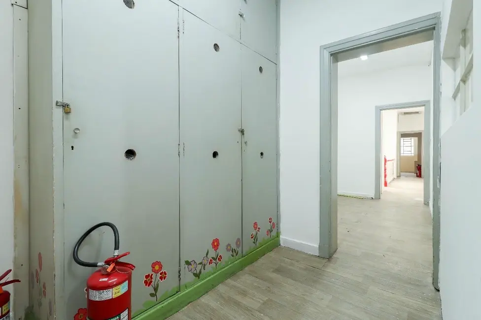 Foto 4 de Casa com 8 quartos à venda, 370m2 em Pacaembu, São Paulo - SP