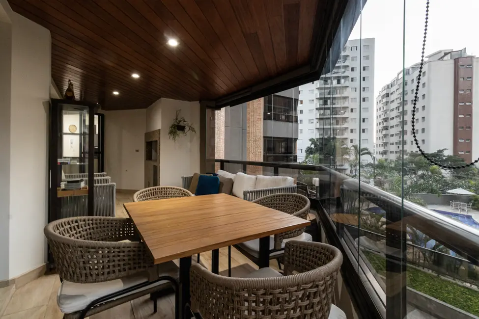 Foto 4 de Apartamento com 4 quartos à venda, 244m2 em Perdizes, São Paulo - SP