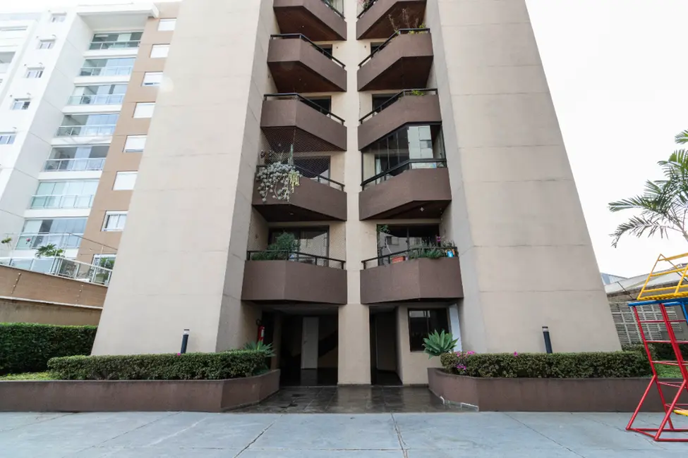 Foto 2 de Cobertura com 2 quartos à venda, 127m2 em Pinheiros, São Paulo - SP