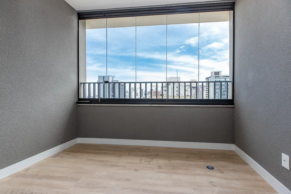 Apartamento com 3 quartos à venda, 164m2 em Pinheiros, São Paulo - SP - imagem 3 Foto 3 de Apartamento com 3 quartos à venda, 164m2 em Pinheiros, São Paulo - SP