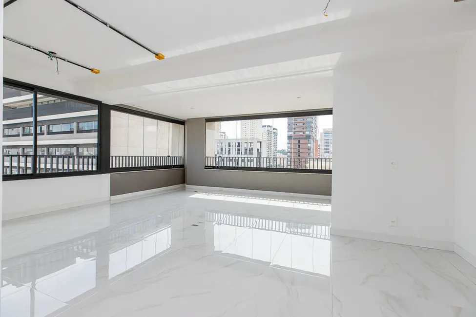 Apartamento com 3 quartos à venda, 164m2 em Pinheiros, São Paulo - SP - imagem 1 Foto 1 de Apartamento com 3 quartos à venda, 164m2 em Pinheiros, São Paulo - SP