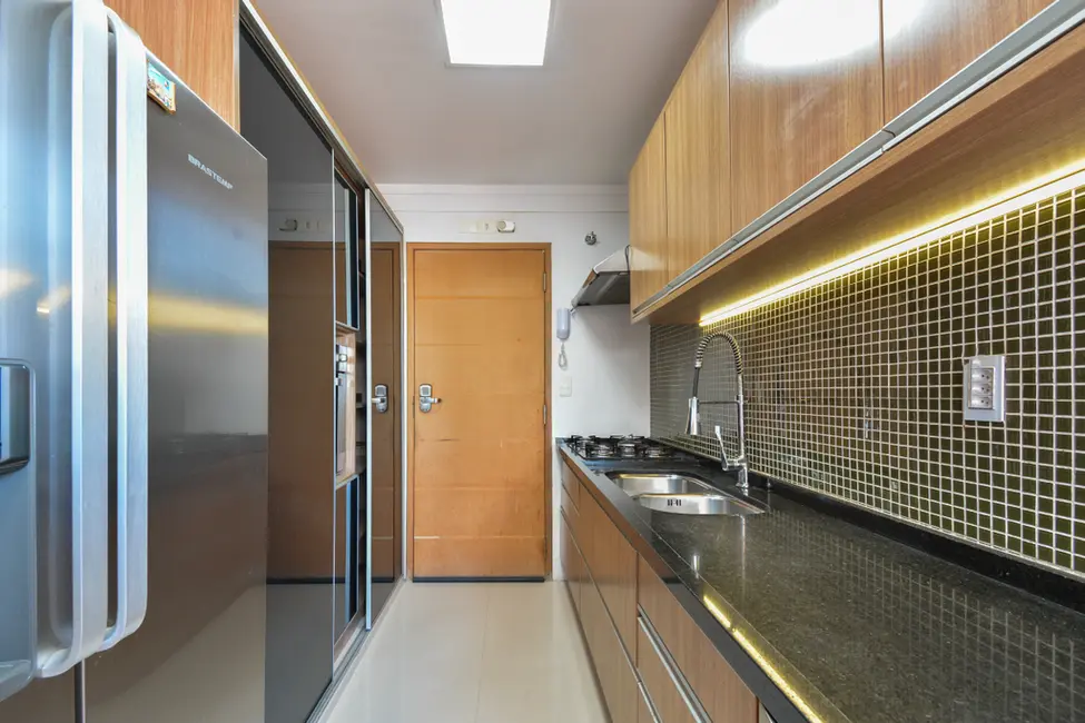 Apartamento com 3 quartos à venda, 157m2 em Pinheiros, São Paulo - SP - imagem 7 Foto 7 de Apartamento com 3 quartos à venda, 157m2 em Pinheiros, São Paulo - SP